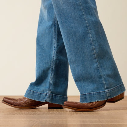 Ariat Women's Mid Rise Glendale Sherry Trouser Jean