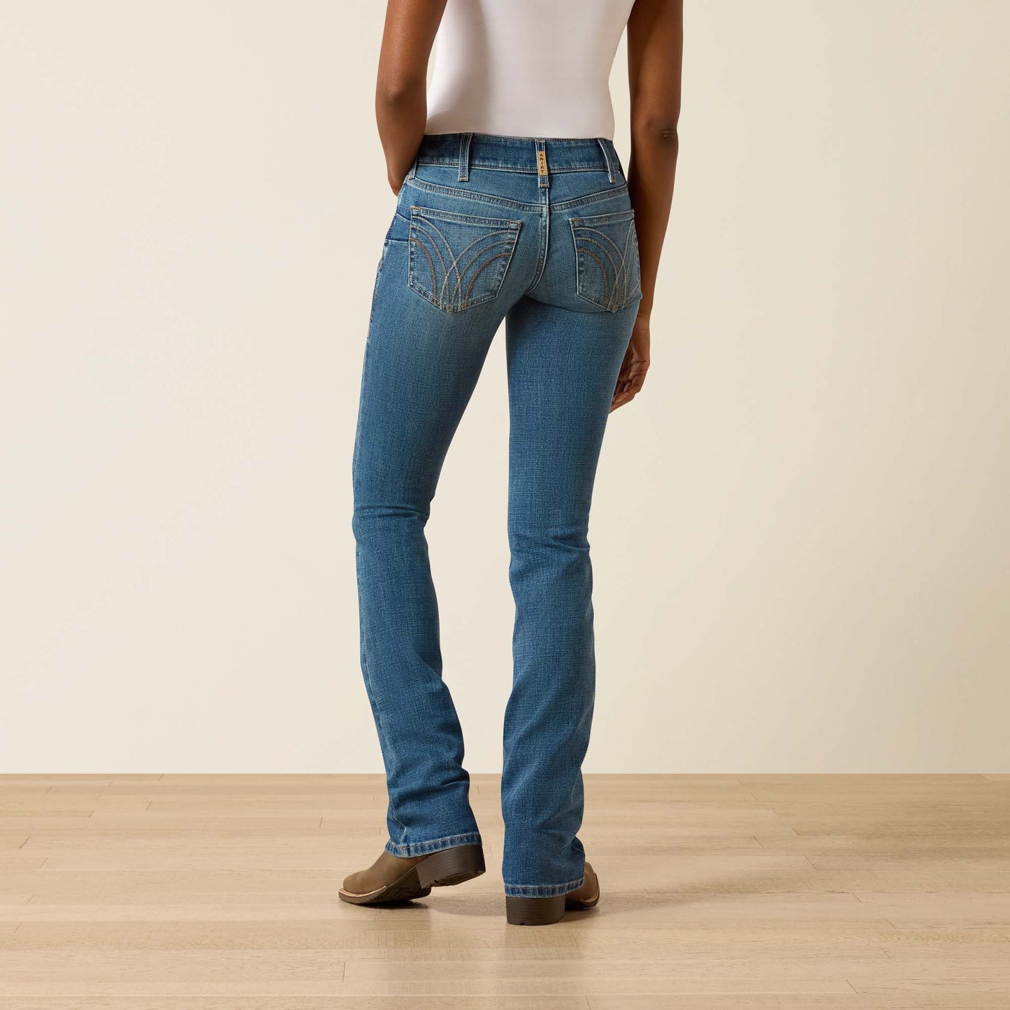 Ariat Women's Mid Rise Ithica Esti Bootcut Jean
