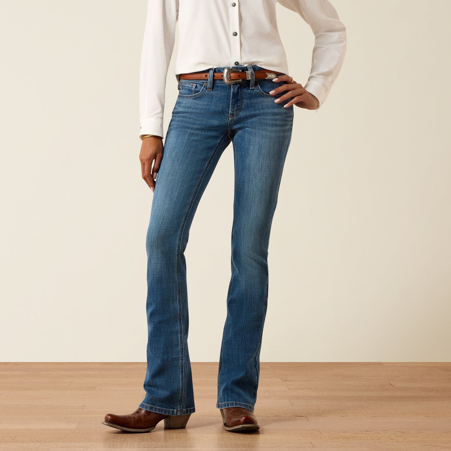Ariat Women's Mid Rise Ithica Esti Bootcut Jean