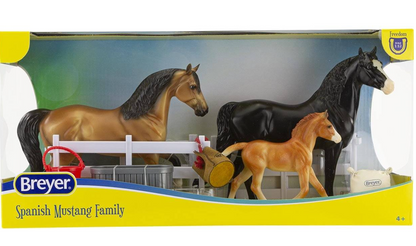 Breyer Freedom Series "Spanish Mustang Family"