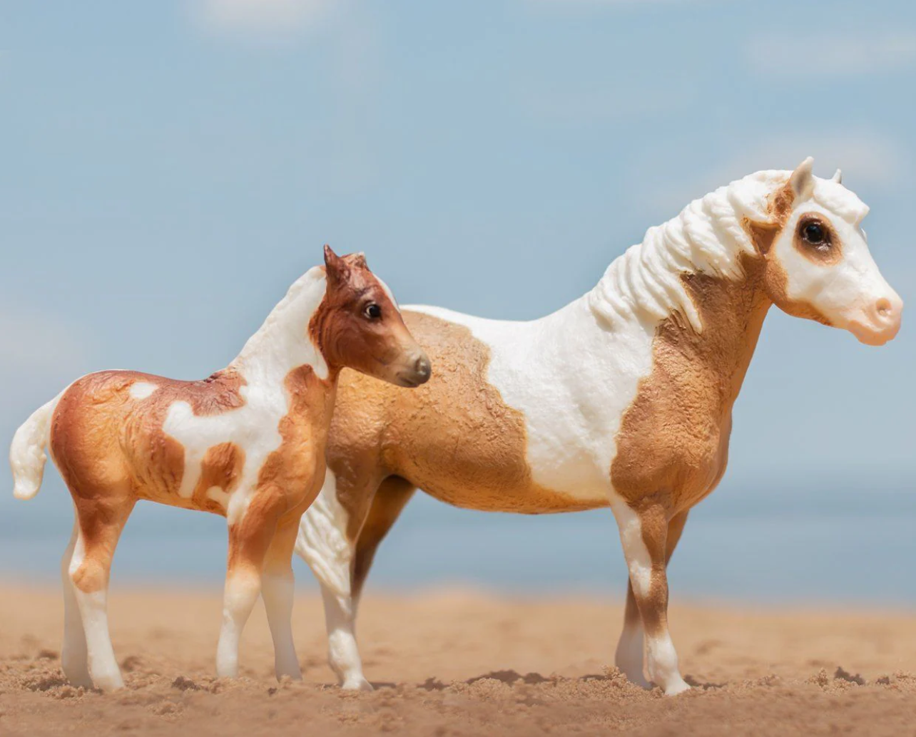 Breyer Traditional Series "Misty & Stormy - Models And Book Set"