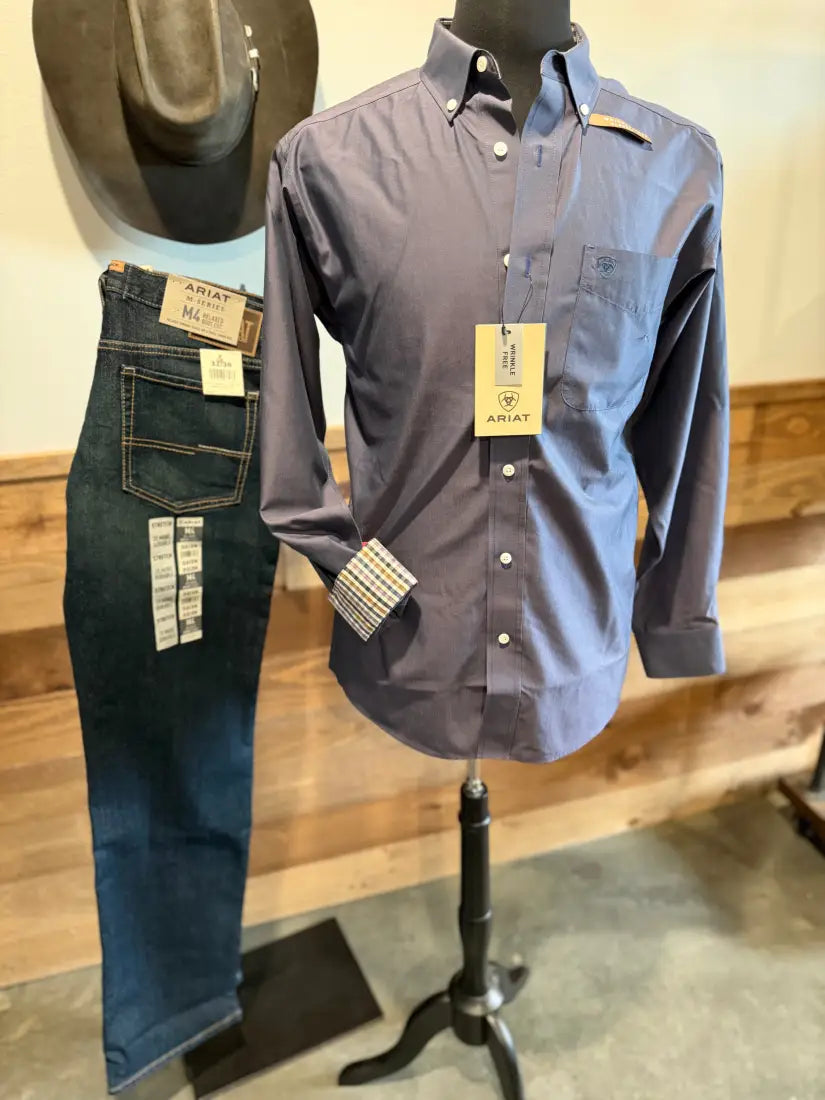 Ariat Men’s Big & Tall Wrinkle Free Solid Pinpoint Oxford Classic Fit Shirt Men’s Extended Sizes