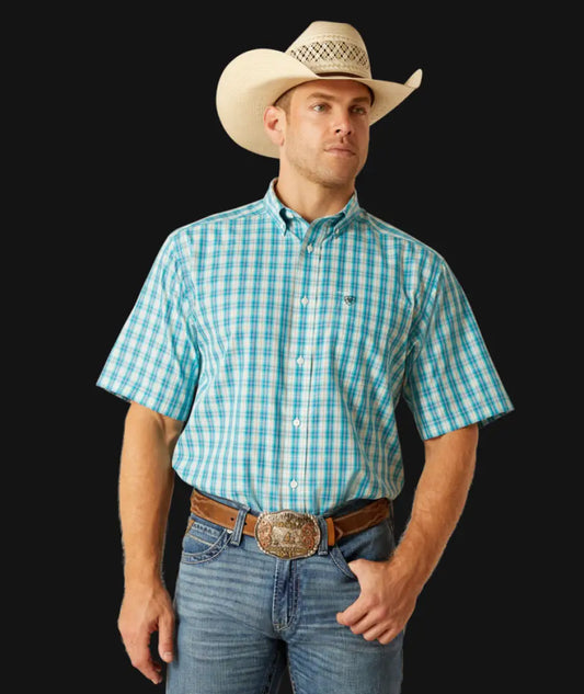 Ariat Men’s Blue Plaid Kyle Short Sleeve Western Shirt Men’s Western