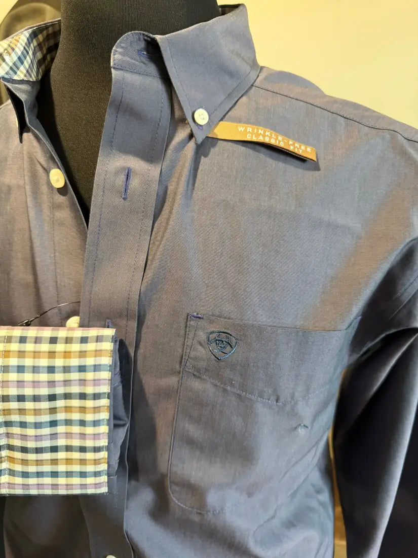 Ariat Men’s Wrinkle Free Solid Pinpoint Oxford Classic Fit Shirt Men’s Western