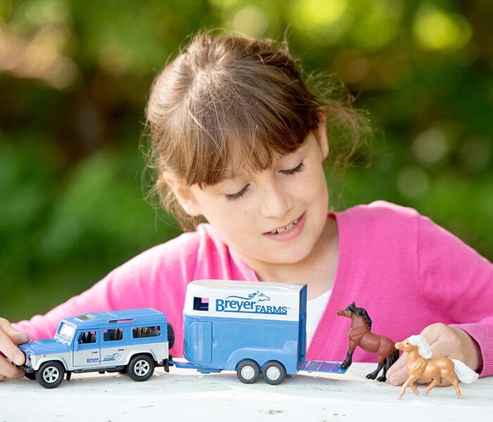 Breyer Die Cast Land Rover & Tag-A-Long Trailer Set