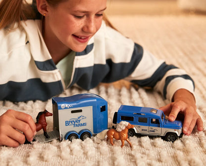 Breyer Die Cast Land Rover & Tag-A-Long Trailer Set