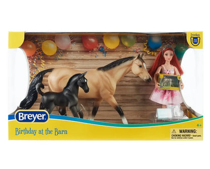 Breyer Freedom Series ’Birthday At The Barn Set’ Breyer Toys