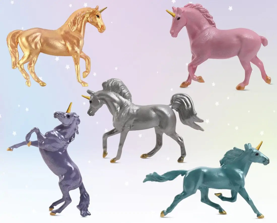 Breyer Mini Whinnies ’Unicorn Castle Surprise’ Breyer Toys