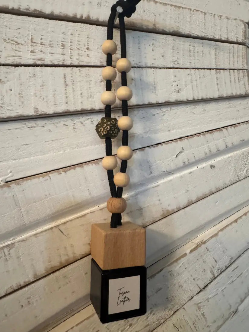 Car Freshener Diffuser Tuscan Leather / G. Hunter Green Wooden Home Goods