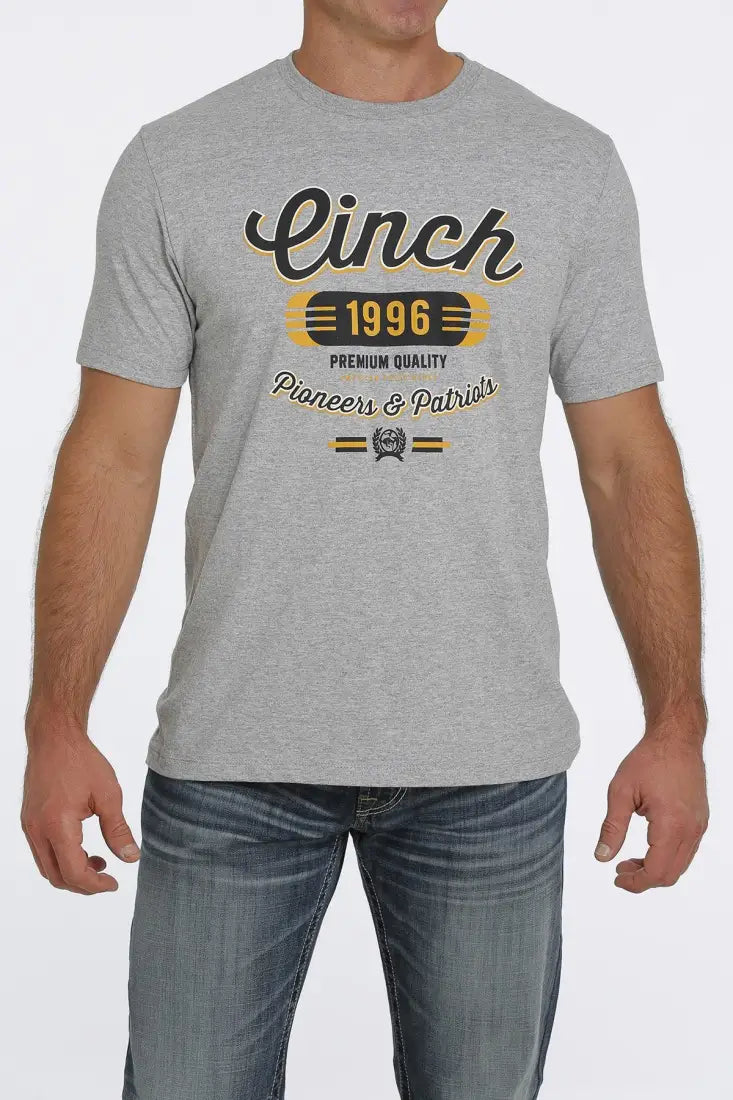 Cinch Men’s Heather Gray Pioneers And Patriots T-Shirt Men’s T-Shirt