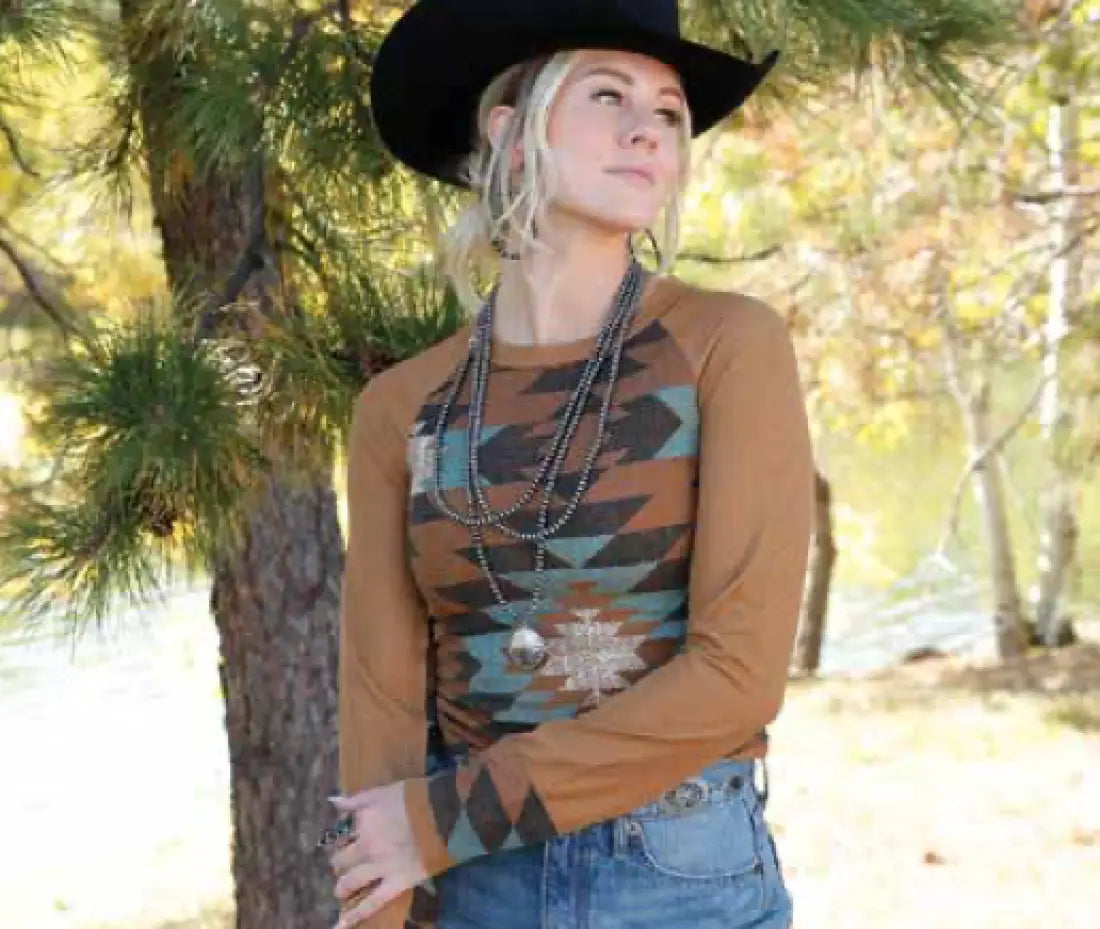 Cruel Women’s Aztec Raglan Long Sleeve T-Shirt Women’s T-Shirt