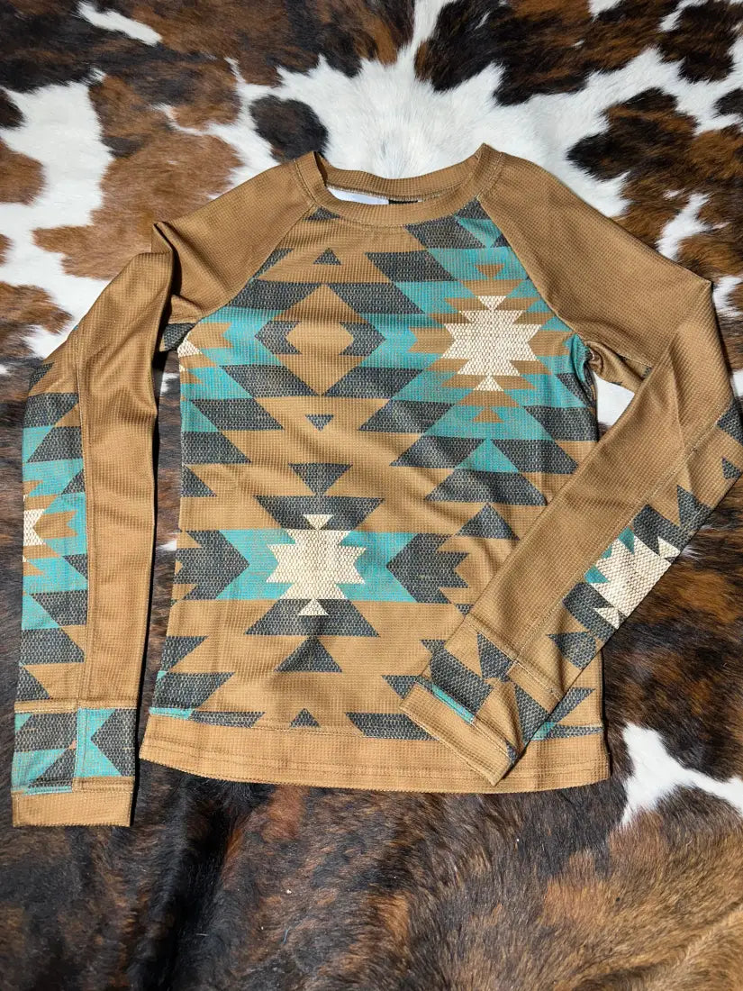 Cruel Women’s Aztec Raglan Long Sleeve T-Shirt XSmall Women’s T-Shirt