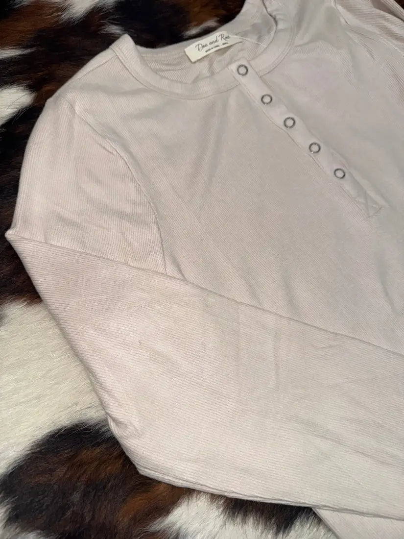 Doe & Rae Women’s Brushed Rib Henley Long Sleeve T-Shirt Small Women’s T-Shirt
