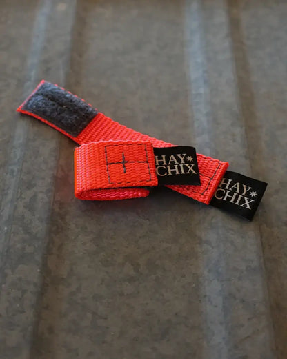 Hay Chix Buckle Safety Covers Blanket/Sheet Accessory