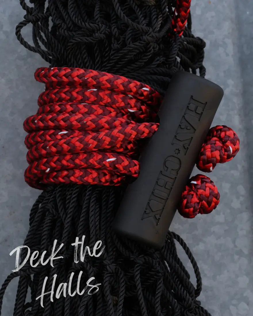 Hay Chix Half Bale Net Deck The Halls / 1 3/4’’ Original Hay Bags