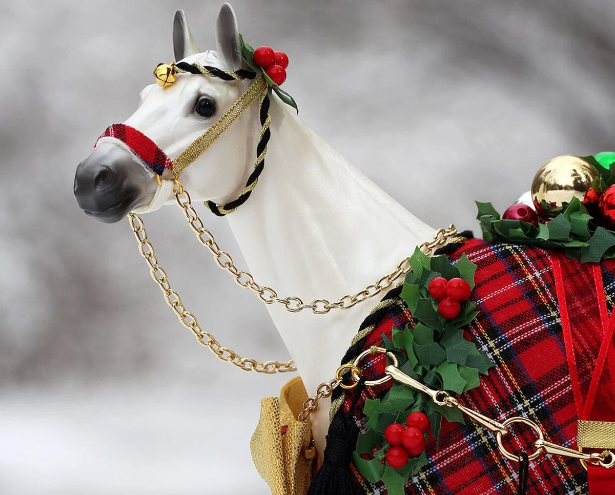 Breyer Traditional Series "Homecoming Holiday" 2026 Holiday Horse