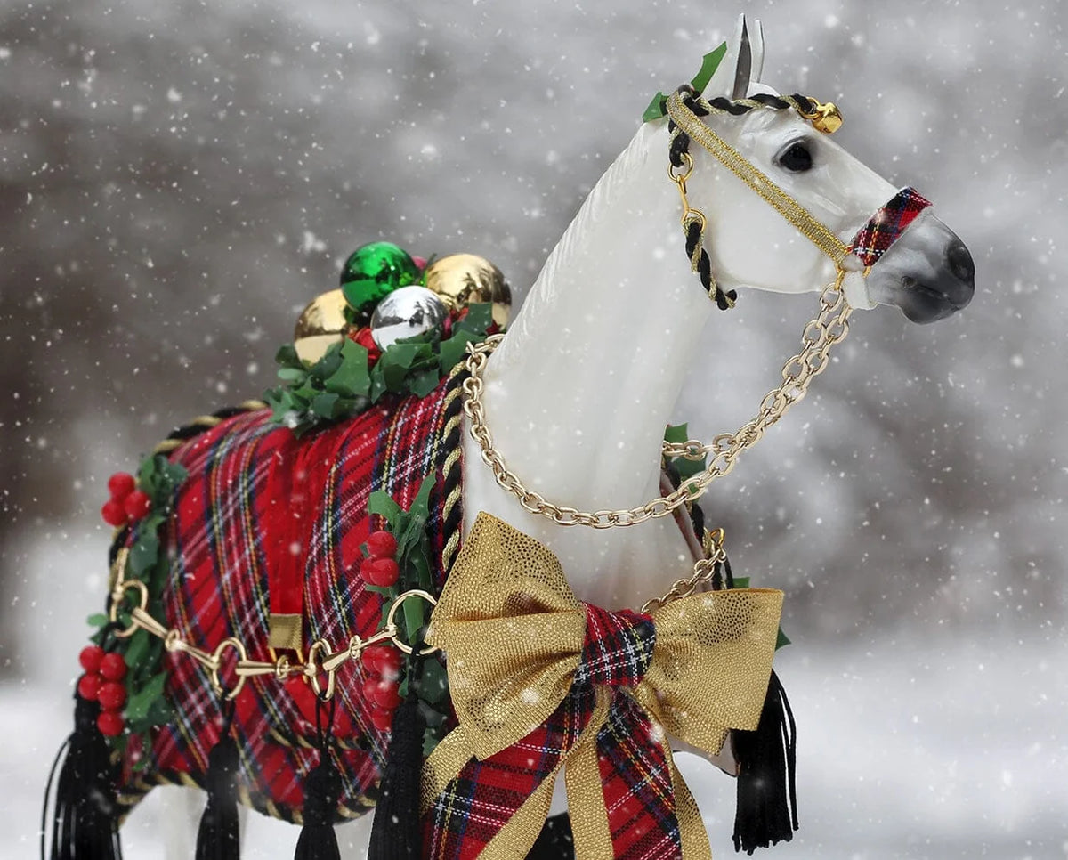 Breyer Traditional Series "Homecoming Holiday" 2026 Holiday Horse