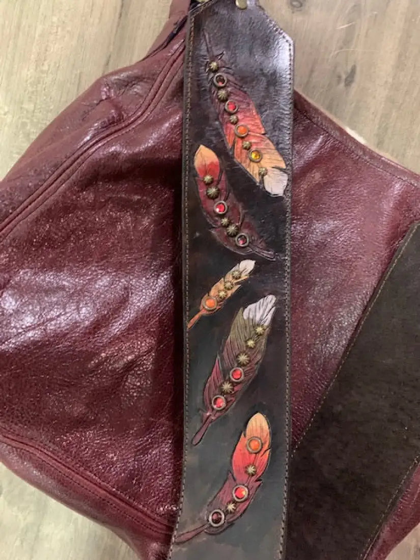 Hollipop Designs Pendleton Purse with Painted Feather Strap Purse