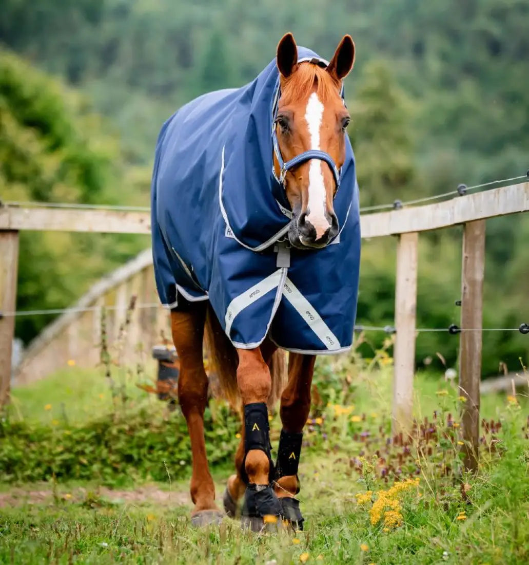 Horseware Amigo® Bravo 1200D Plus (250g Medium) Winter Blanket 69’’ / Navy/Titanium Grey & Silver Winter Blanket