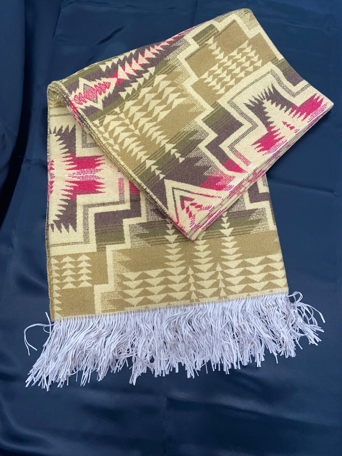 Pendleton Bronze Jacquard Harding Star Fringed Throw Blanket