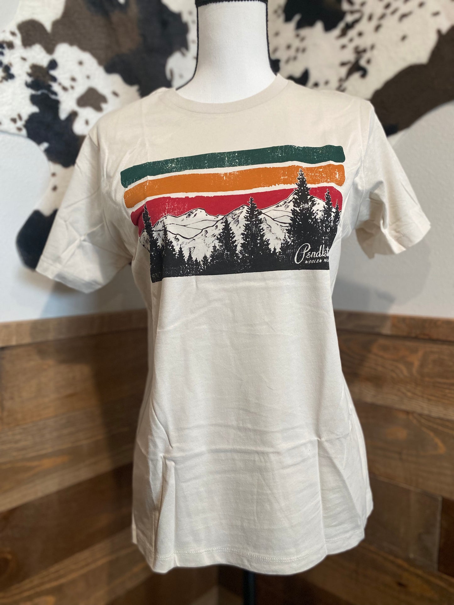 Pendleton Women's Off White Landscape Graphic T-Shirt