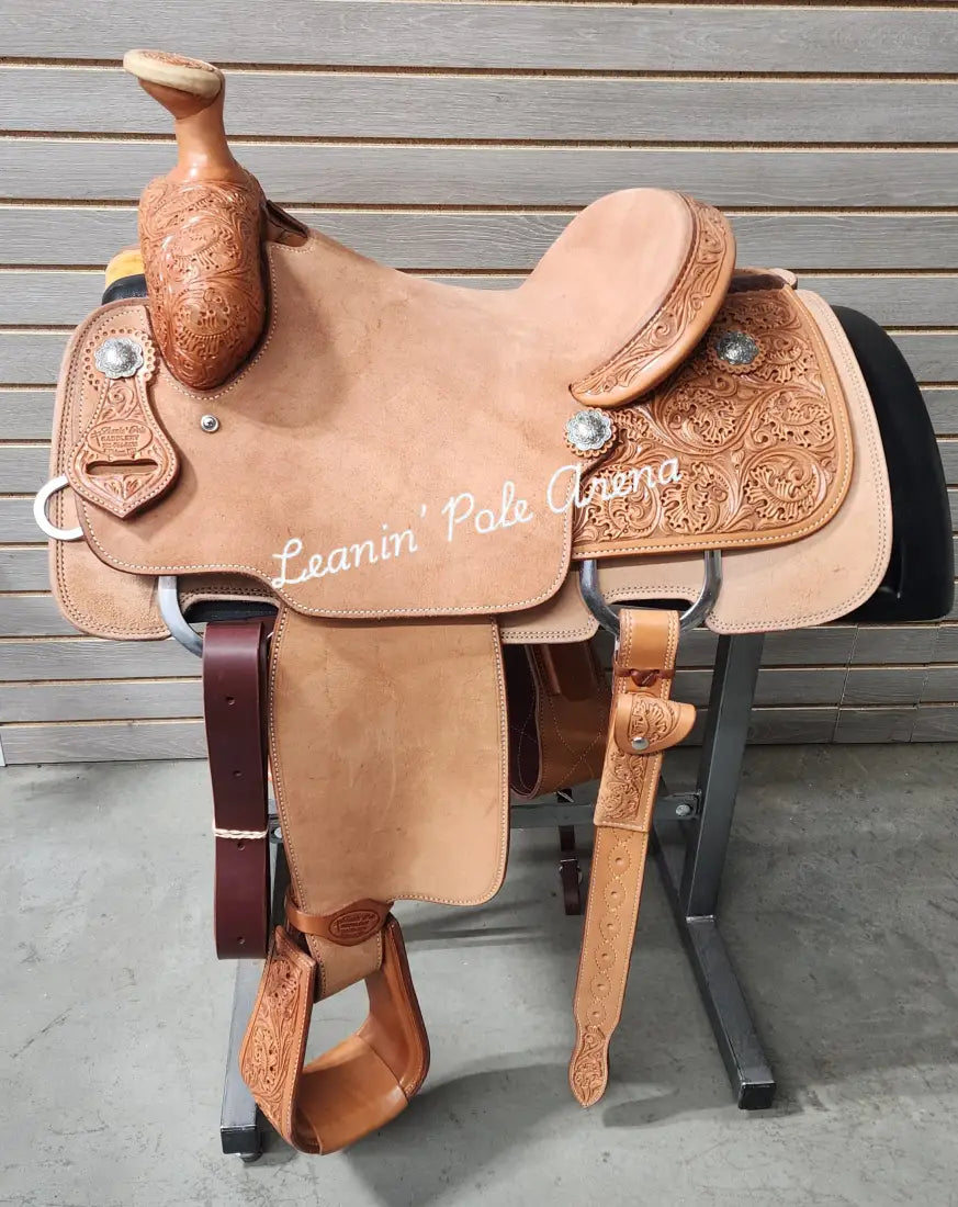 Leanin Pole 14.5’’ Team Roper Saddle 14.5’’ Rope Saddle