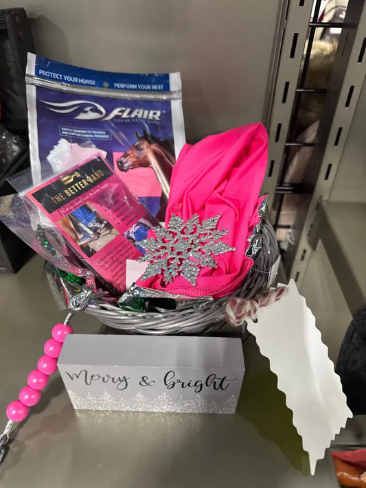 Leanin’ Pole Holiday Gift Basket #10 Gift Basket