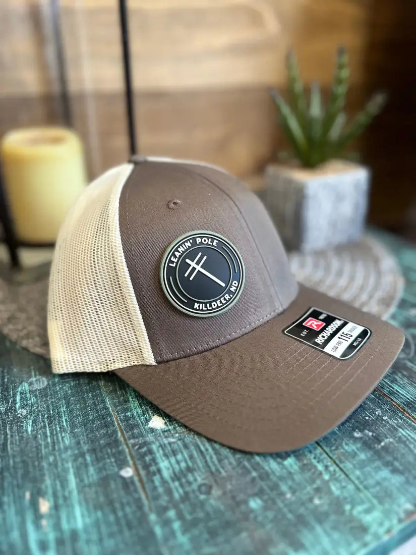 Leanin’ Pole Rubber Logo Cap Brown/Tan Hats