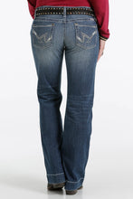 Load image into Gallery viewer, Cruel Women&#39;s Jayley Dark Stone Mid Rise Trouser Jean
