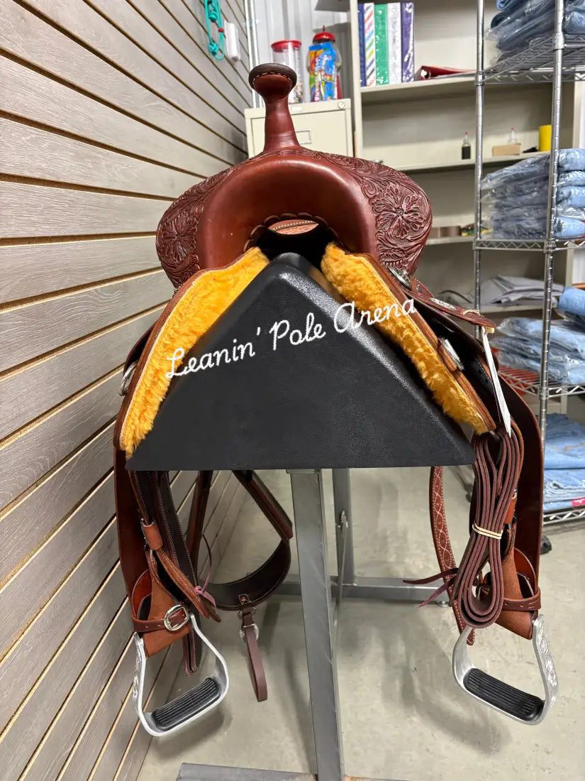 Martin Stingray 13.5’’ Barrel Saddle #11191 - 13.5’’ / 7’’ - Barrel Saddle