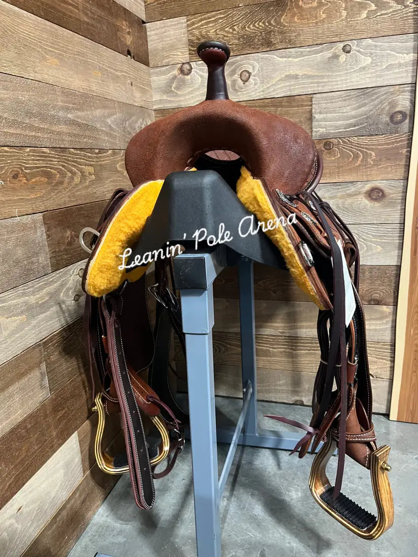 Martin Stingray 13.5’’ Barrel Saddle #12001 13.5’’ / 7’’ Barrel Saddle