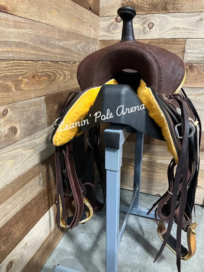 Martin Stingray 13.5’’ Barrel Saddle #12140 13.5’’ / 7’’ Barrel Saddle