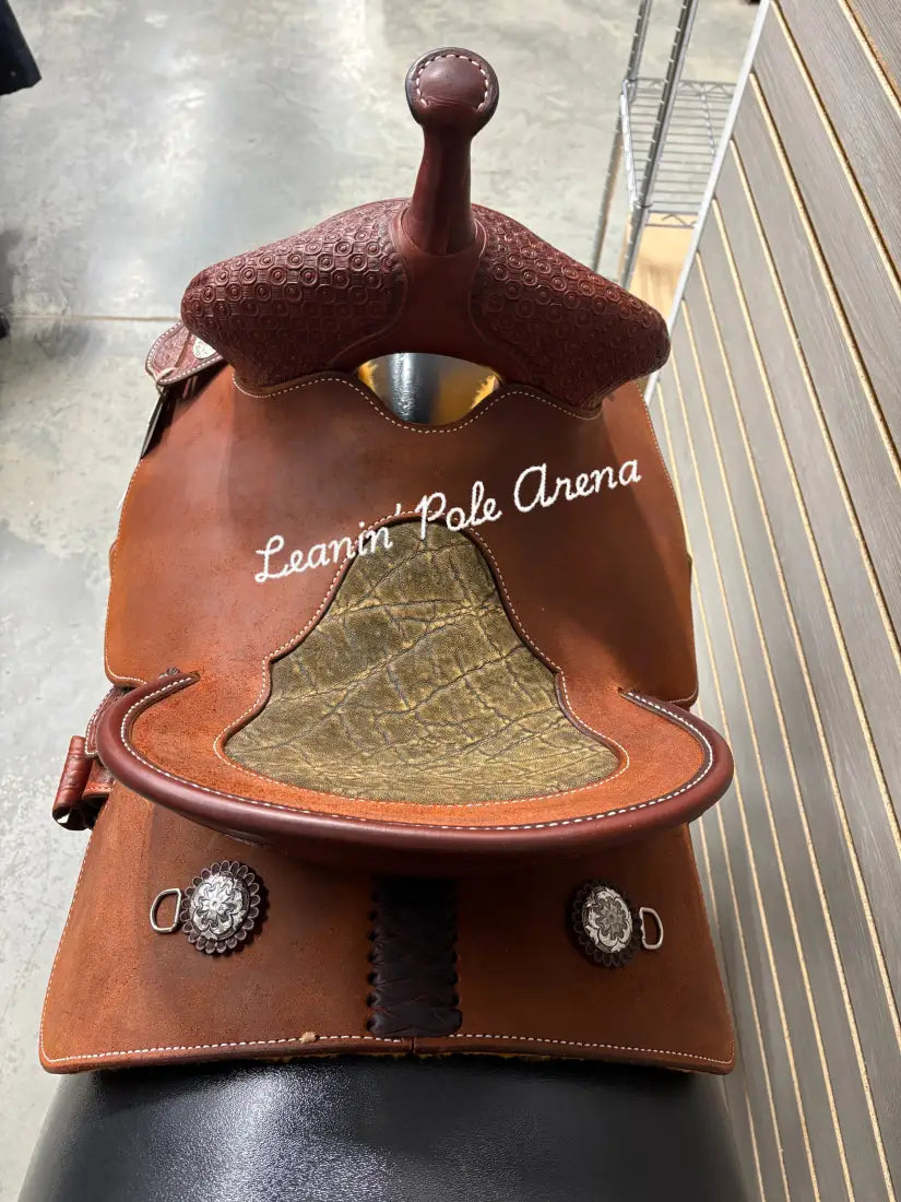 Martin Stingray 13’’ Barrel Saddle #12139 - 13’’ / 7’’ - Barrel Saddle