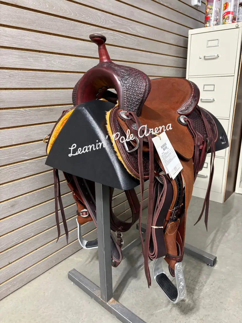 Martin Stingray 13’’ Barrel Saddle #12209 13’’ / 7’’ Barrel Saddle