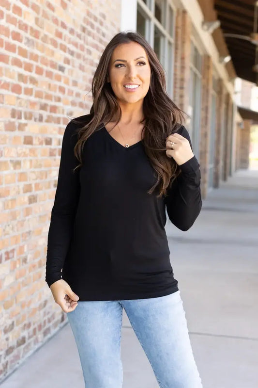 Michelle Mae Women’s Larissa Long Sleeve T-Shirt XSmall / Black Women’s T-Shirt