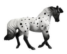 Load image into Gallery viewer, Breyer Mini Whinnies Horse Surprise Bag
