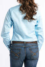 Load image into Gallery viewer, Cinch Women&#39;s Tencel Light Blue Micro Stripe Western Shirt
