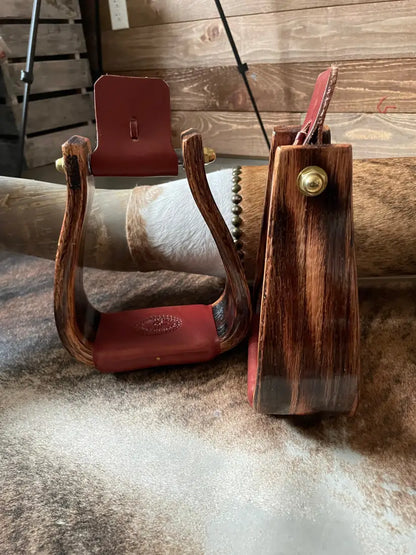 Nettles Stirrups ’Deep Roper’ - Regular 3’’ 3’’ / Rustic Wrangler / None Stirrups