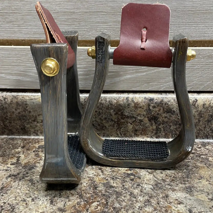 Nettles Stirrups ’The Barrel Racer’ - Regular 2’’ 2’’ / Distressed Gray / None Stirrups