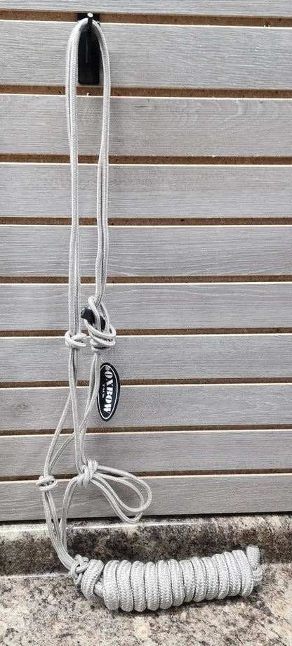 Oxbow Nylon Rope Halter with Lead Silver Halter