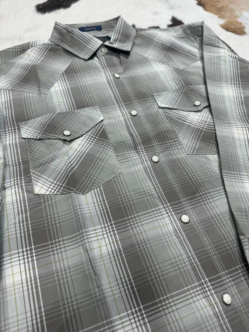 Pendleton Men’s Frontier Plaid Western Shirt Men’s Western