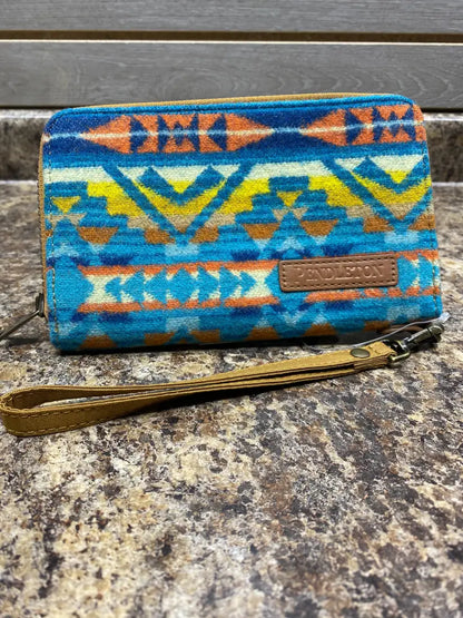 Pendleton Smartphone Wallet Turquoise Alto Mesa Wallet