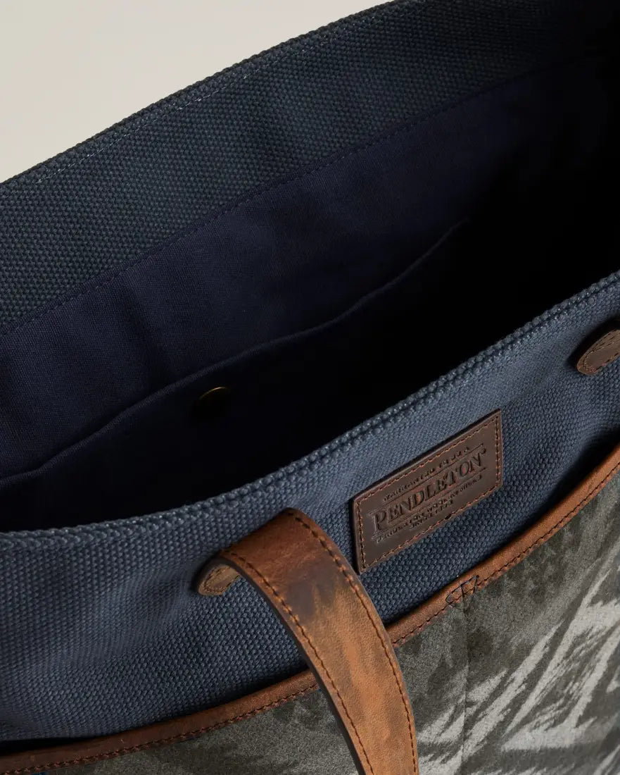 Pendleton Wool & Leather Market Tote Diamond Desert Purse