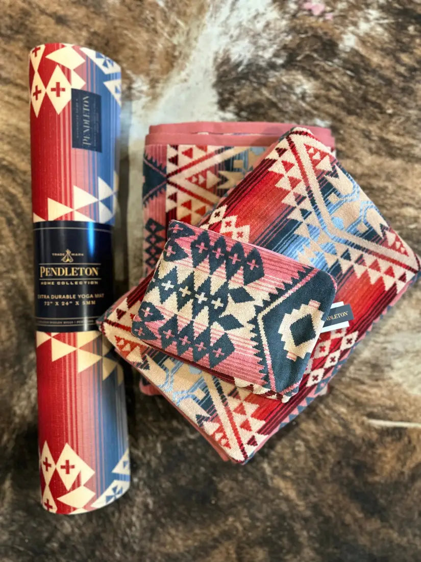 RARE $85 Set - Pendleton Ascend Canyonlands Yoga Mat + Gaiam Strap RARE $85 Set - Pendleton Ascend Canyonlands Yoga Mat + Gaiam Strap