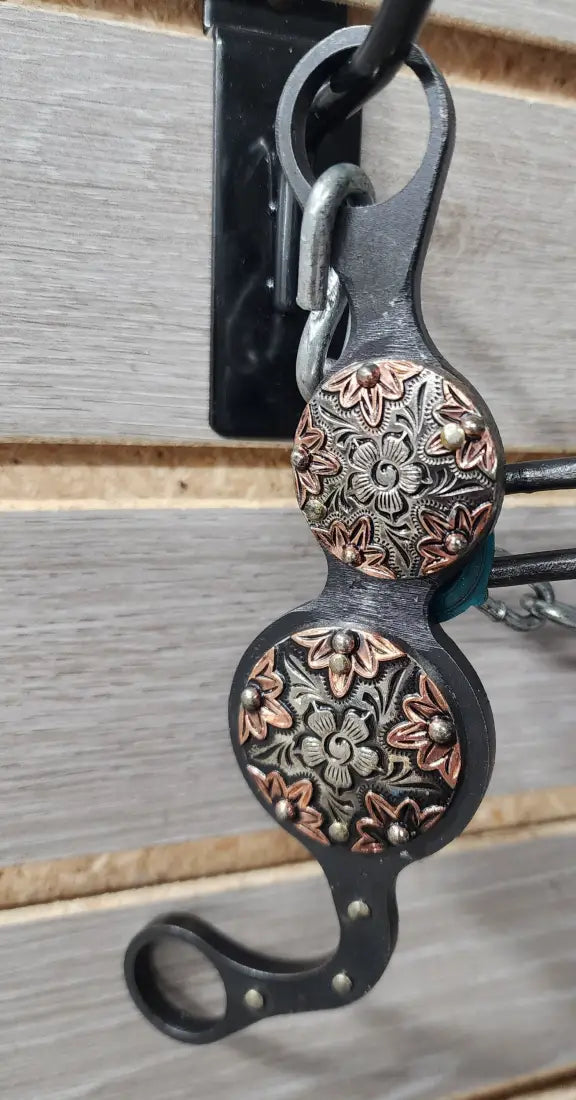 Petska Solid Port Bit - 7’’ Shank Solid Port / 5 Flower Bit