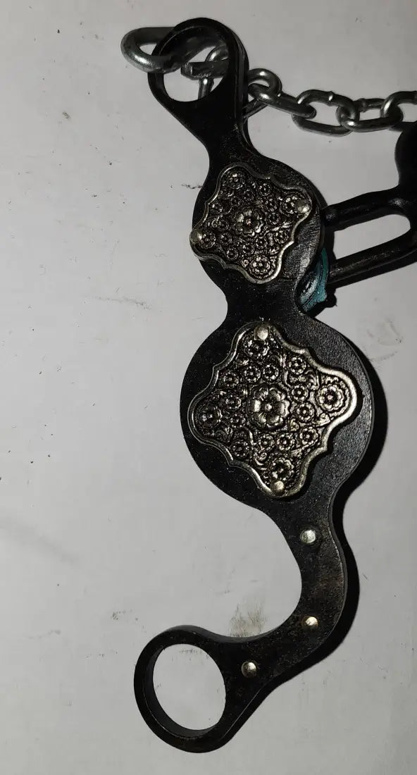 Petska Solid Port Bit - 7’’ Shank Solid Port / Floral Silver Diamond Bit