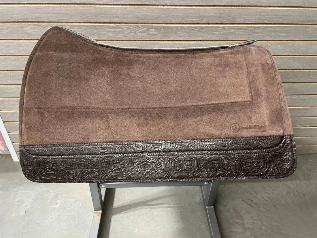 SaddleRight Saddle Pad 29’’ x 32’’ - Chocolate Suede & Chocolate Floral 29’’ X 32’’ / 5/8’’ Saddle Pad