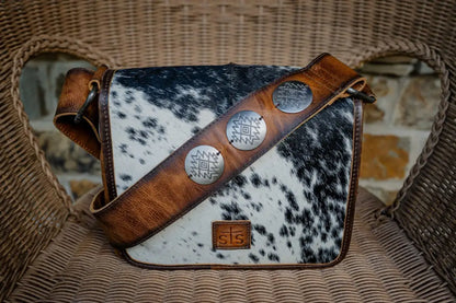 STS Vaquero Della Crossbody Purse