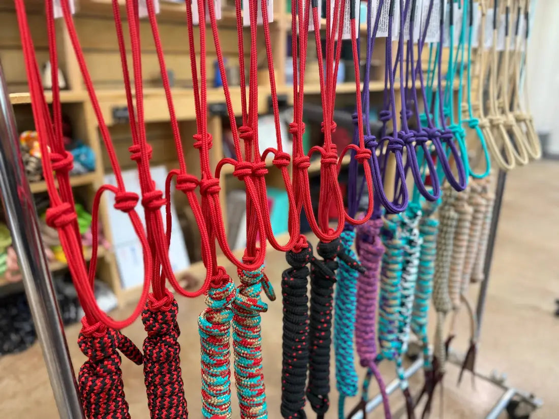 Twisted Knot Halters Rope Halter w/ Easy Off Clip & Lead Halter