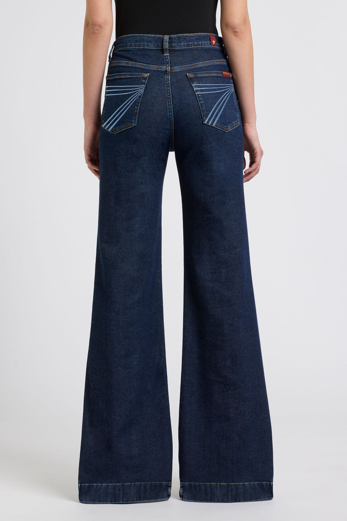 7 FAMK Women's Bluecrest Modern Dojo